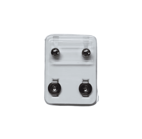 Caja pendientes antialérgicos plateados
